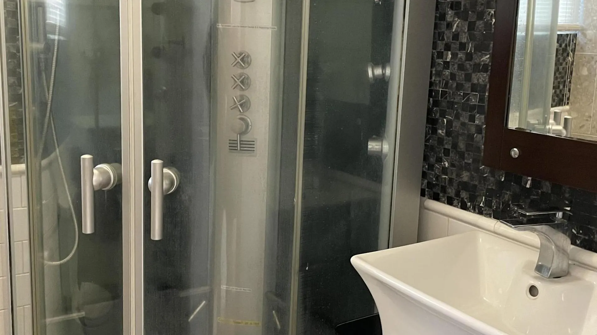 Studio With Modern Amenities, Walk-In Shower, Jacuzzi, Beach, And Pool, (Adults Only) Apartmán San Juan